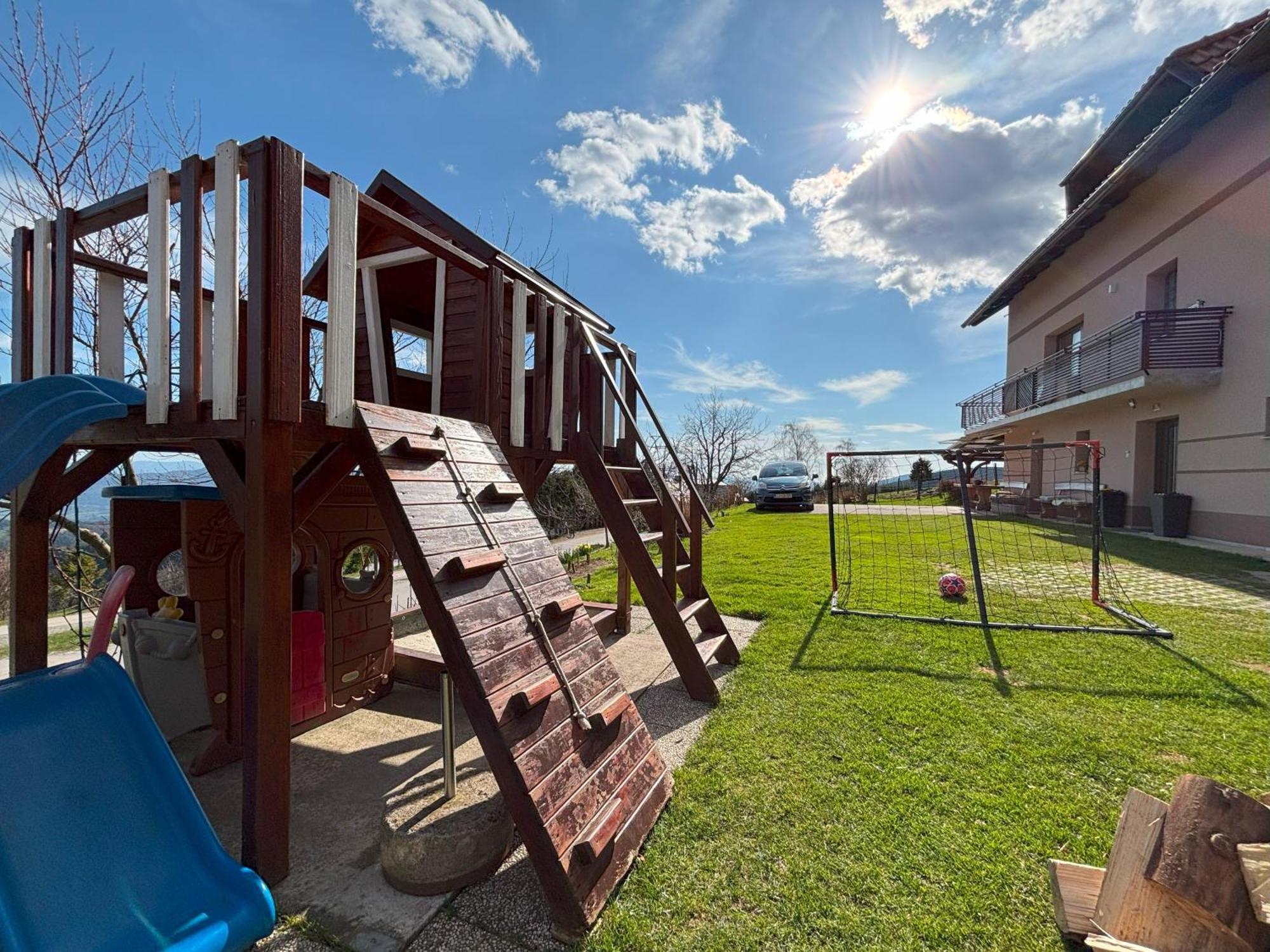 Apartment Panorama Zreče エクステリア 写真