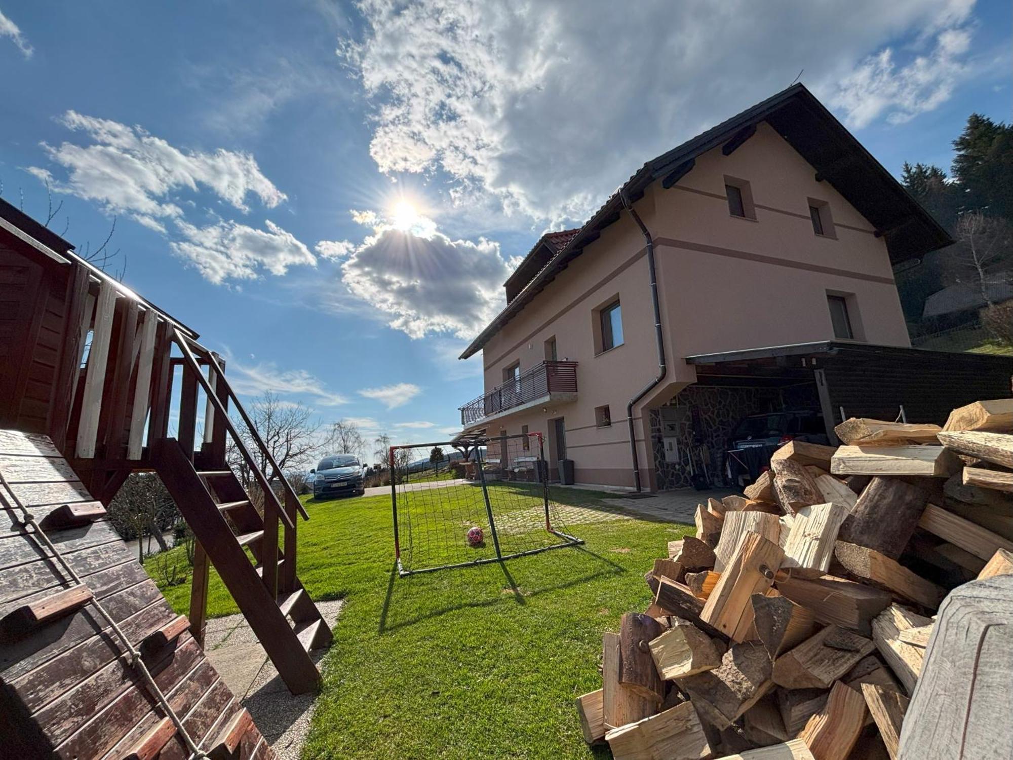 Apartment Panorama Zreče エクステリア 写真